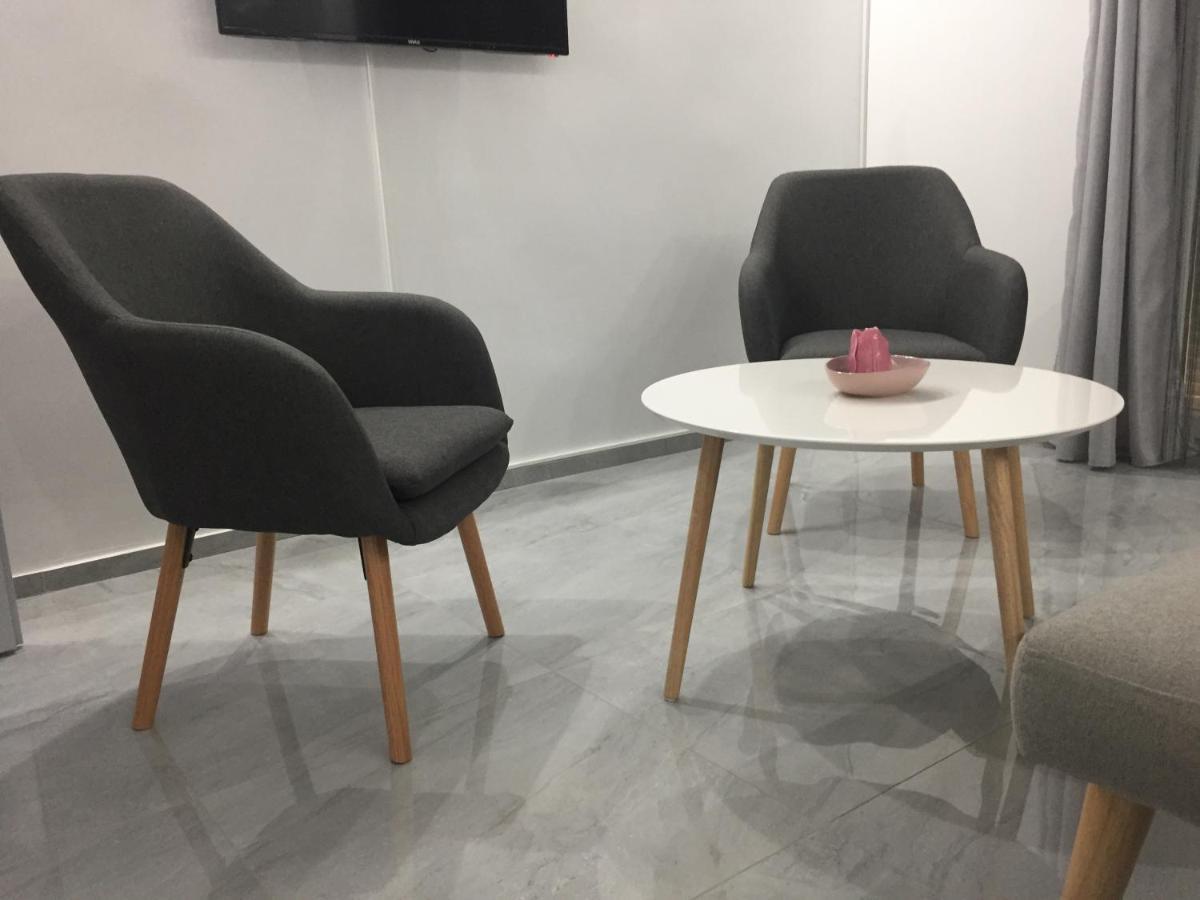 Apartman Sonas 2 With Free Private Parking Karlovac Eksteriør bilde